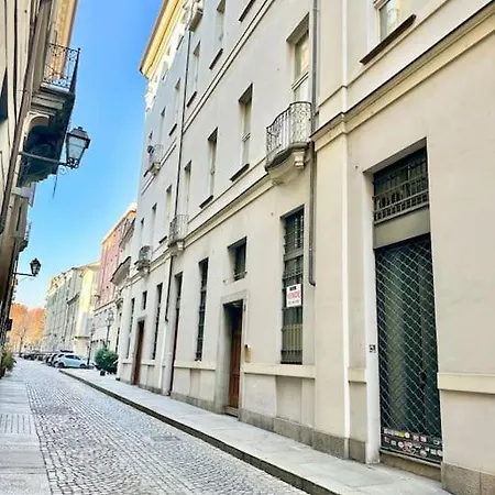 Appartamento Charme Torinese, Rifugio Ungaretti In Centro Torino