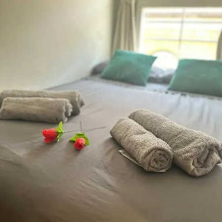 Charme Torinese, Rifugio Ungaretti In Centro Appartamento *