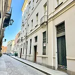 Apartment Charme Torinese, Rifugio Ungaretti In Centro Turin
